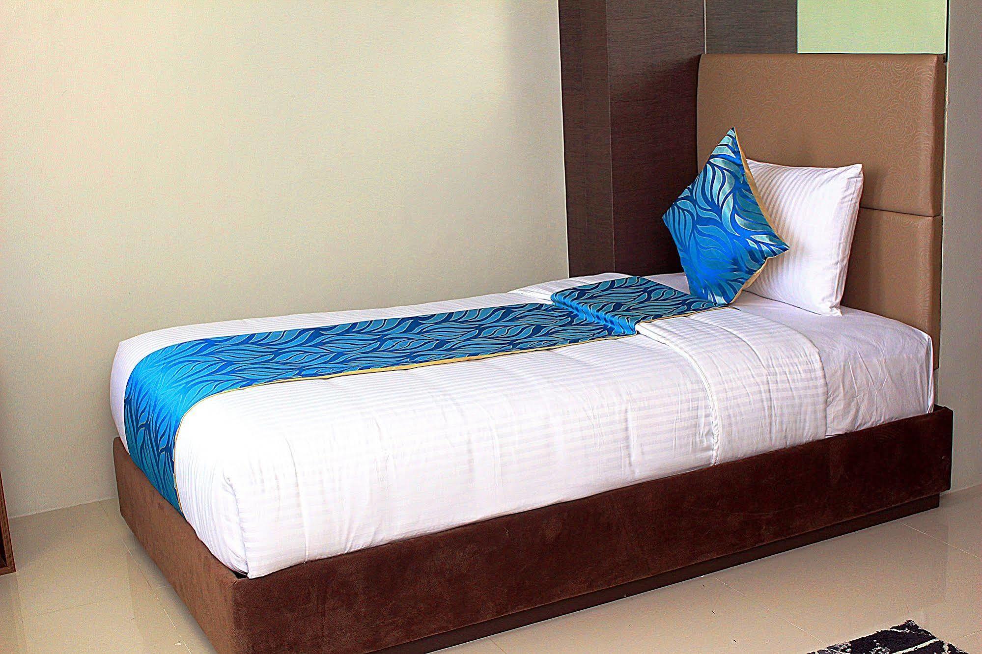 Hotel Estrella Tacloban Exteriér fotografie